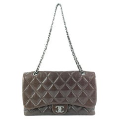 Chanel Dunkelbraun Gestepptes Lammfell Jumbo Classic Klappe Silber SHW 1CC922