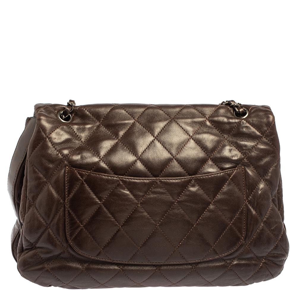 An impeccable pick of the season is this grand flap bag with distinct features. It is from Chanel, and it is a perfect mix of their Classic Flap and Accordion bags. The bag comes in leather with its signature quilt pattern, and it features the