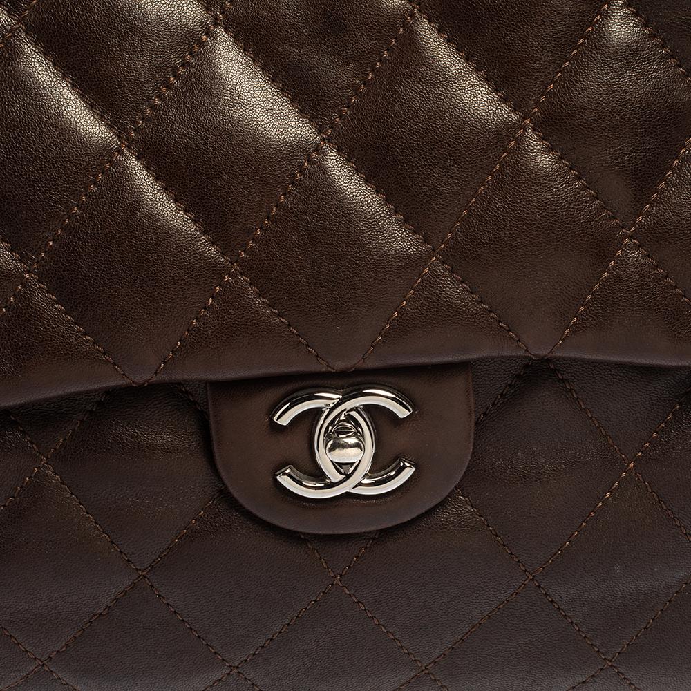 Chanel Dunkelbraun Gestepptes Leder Maxi 3 Akkordeon Klappe Tasche 1