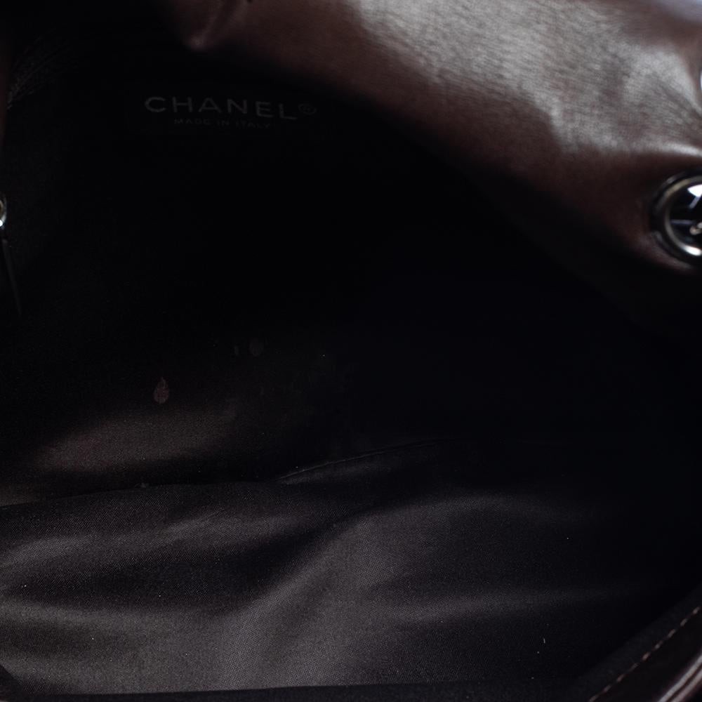 Chanel Dunkelbraun Gestepptes Leder Maxi 3 Akkordeon Klappe Tasche 4