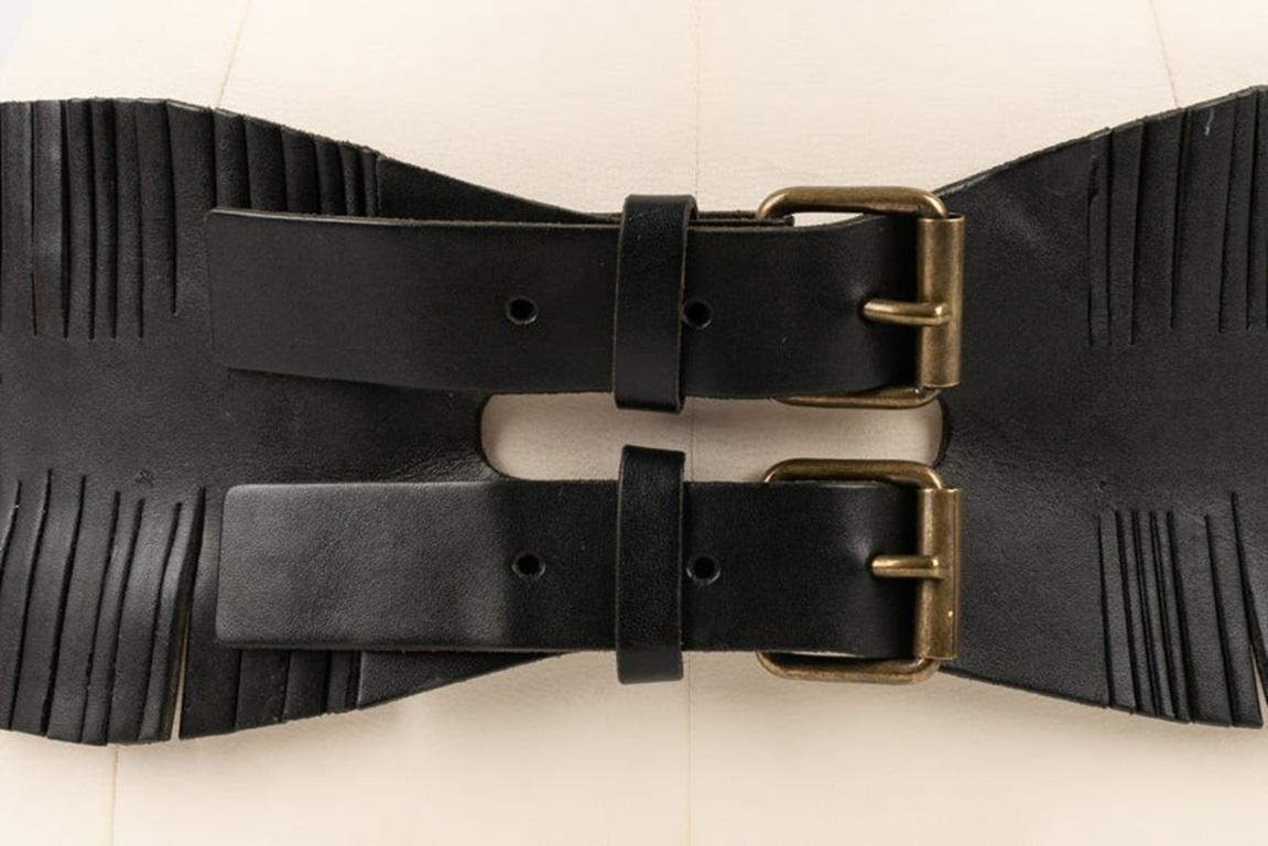 De las mujeres Chanel Cinturón de cuero y metal dorado oscuro, 1999 en venta