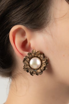 Chanel Dark Golden Metal Earrings with Costume Pearly Cabochons