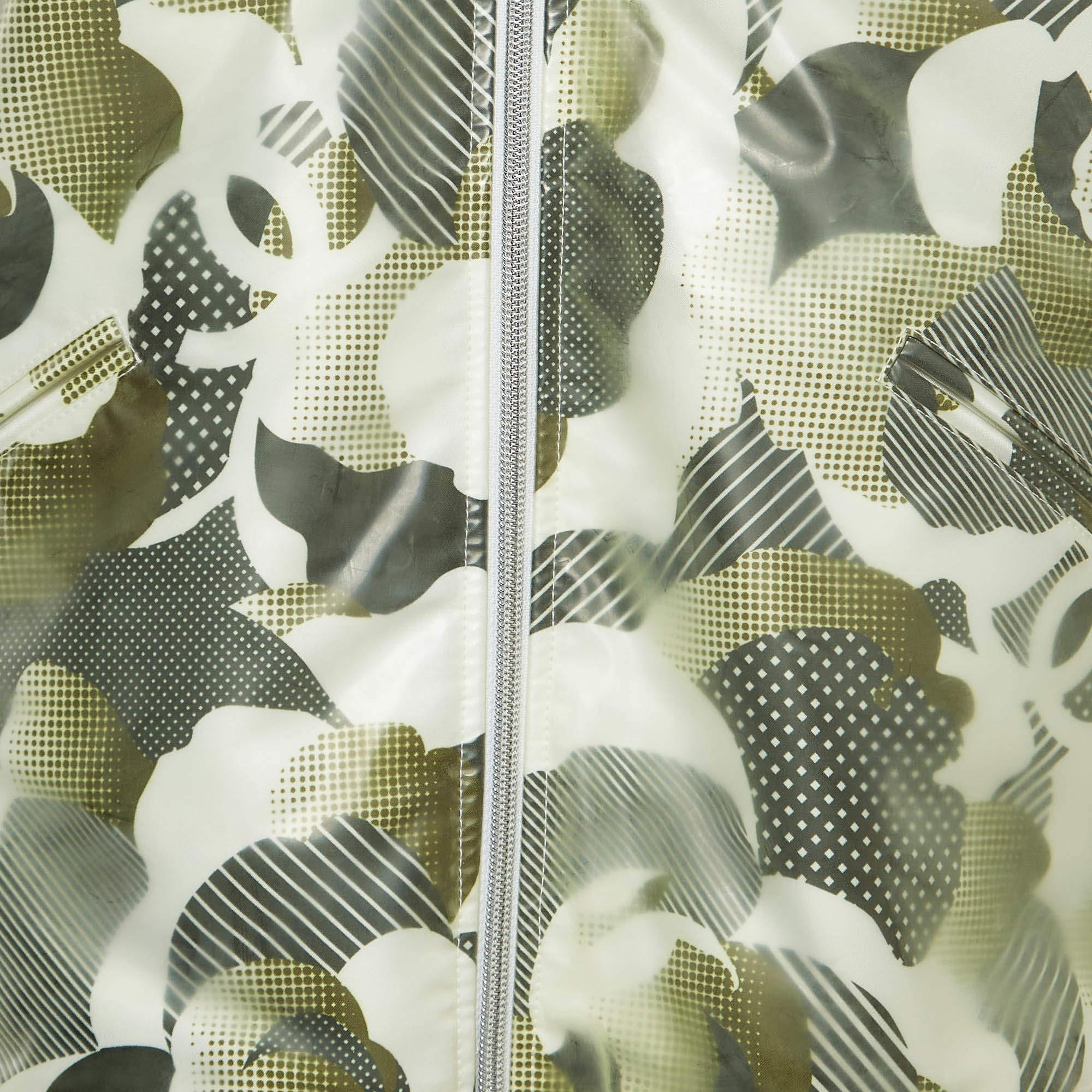 Bomber Chanel vert foncé imprimé en vinyle synthétique, taille M Pour femmes en vente