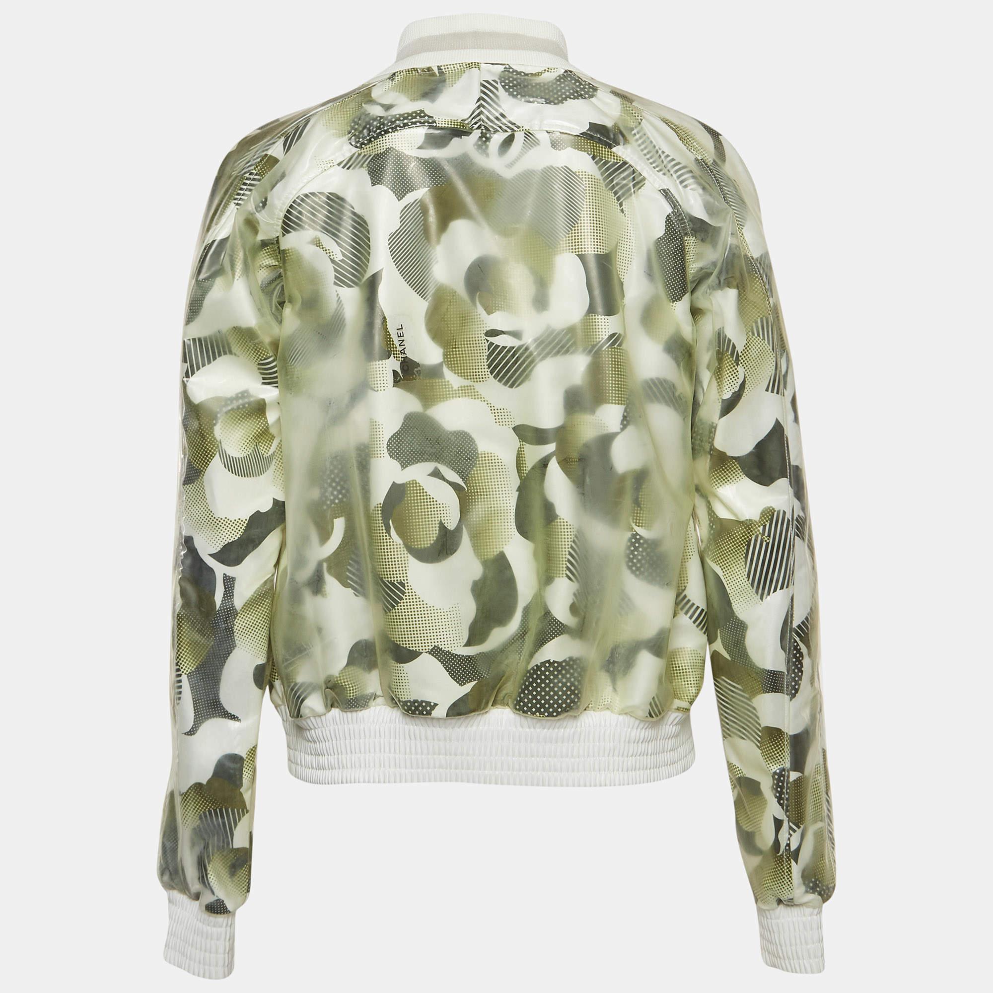 Bomber Chanel vert foncé imprimé en vinyle synthétique, taille M en vente 1