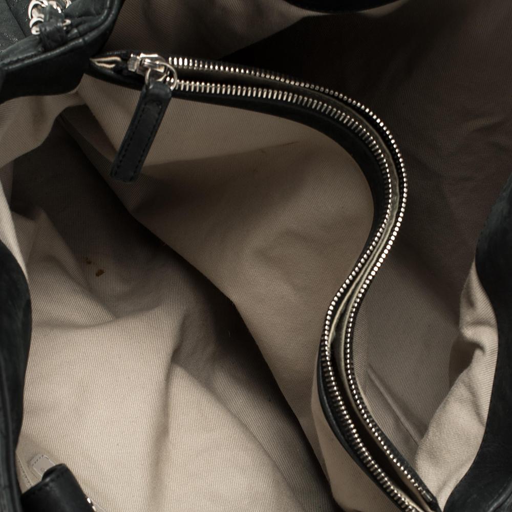 Chanel Dunkelgrün Gestepptes Schillerndes Leder Großes Meer Hit Tote 5