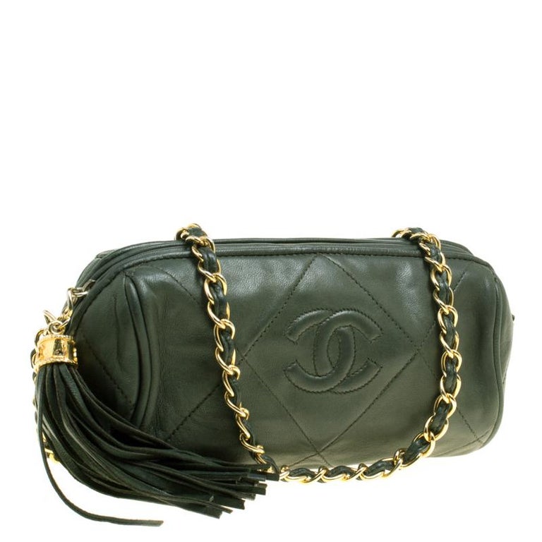 Chanel Dark Green Quilted Leather Vintage Shoulder Bag Chanel Dark Green Quilted Leather Vintage Shoulder Bag