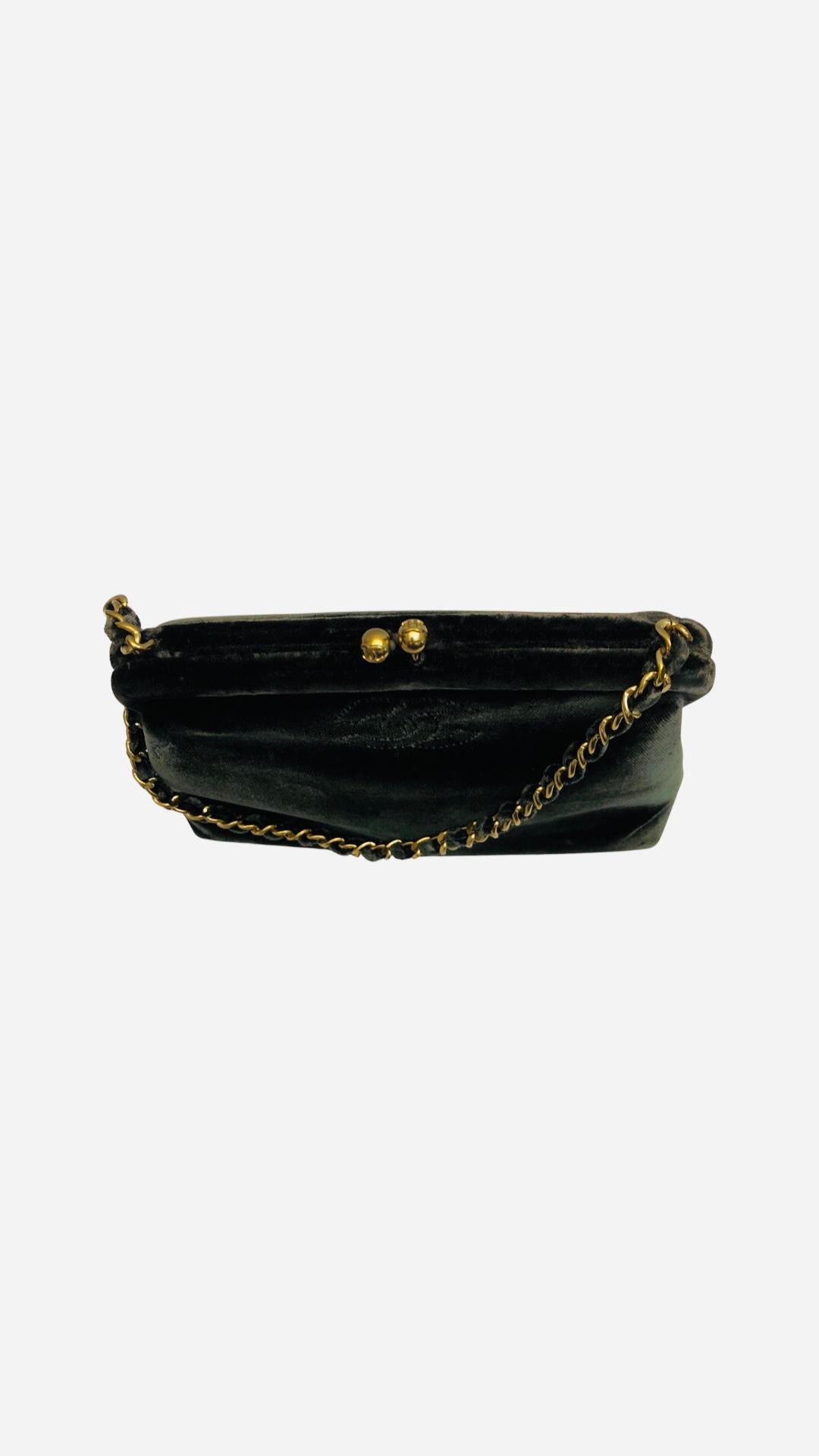 Women's or Men's Chanel Dark Green Velvet Purse Handbag For Sale