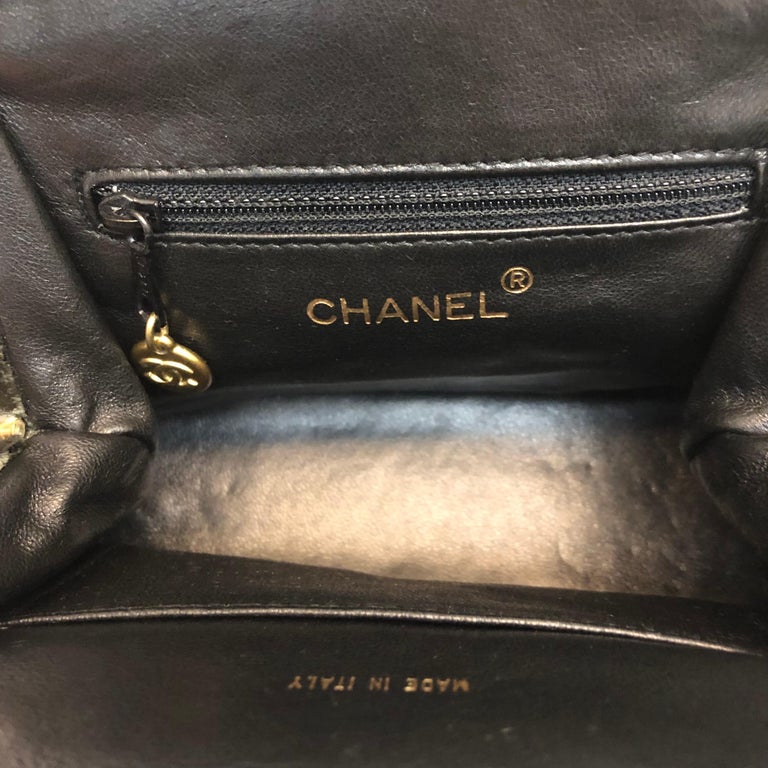 Chanel Dark Green Velvet Purse Handbag For Sale 3