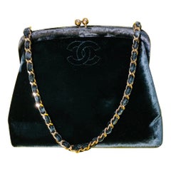Chanel dark green velvet purse handbag