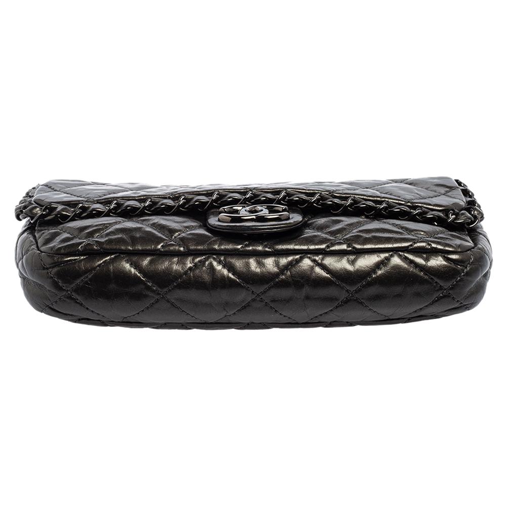Chanel Dark Grey Crinkled Grey Crinkled Quilted Glossy Leather Chain Me Flap Bag In Good Condition In Dubai, Al Qouz 2