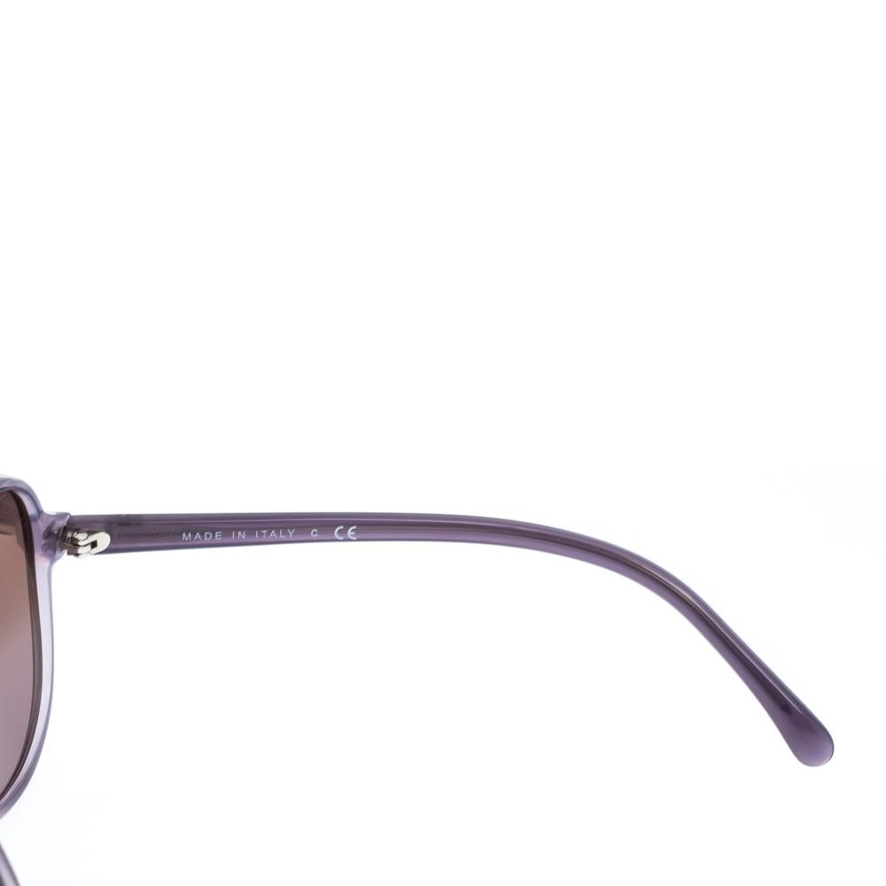 Chanel Dark Grey Gradient 5206 Aviator Sunglasses In Good Condition In Dubai, Al Qouz 2
