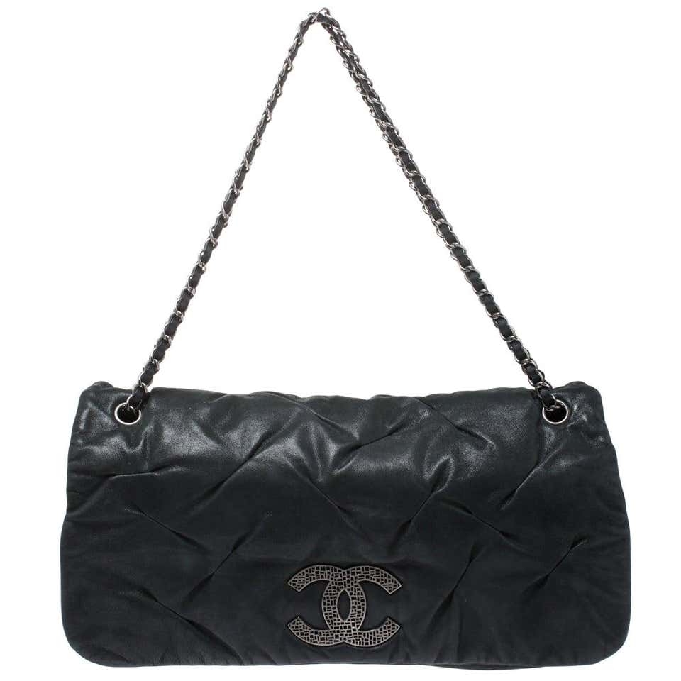 Vintage Chanel: Bags, Clothing & More - 9,196 For Sale at 1stdibs - Page 5