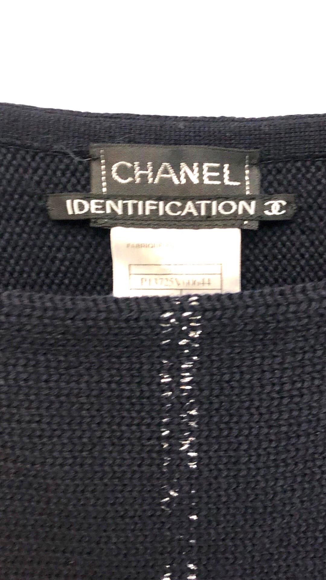 Chanel Dunkel Marineblauer schwerer Pullover aus Wollstrick  für Damen oder Herren im Angebot