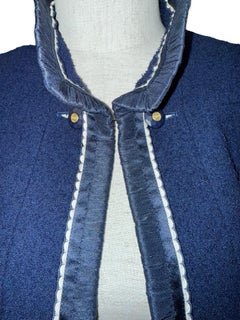 Chanel dark navy wool bouclé trim jacket