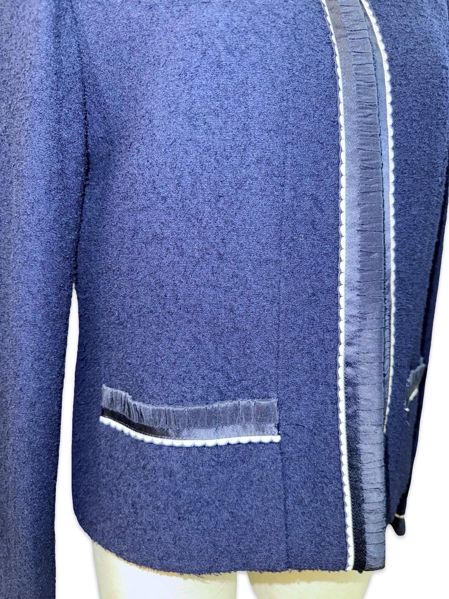 Chanel - Veste en laine bouclée marine foncée Pour femmes en vente