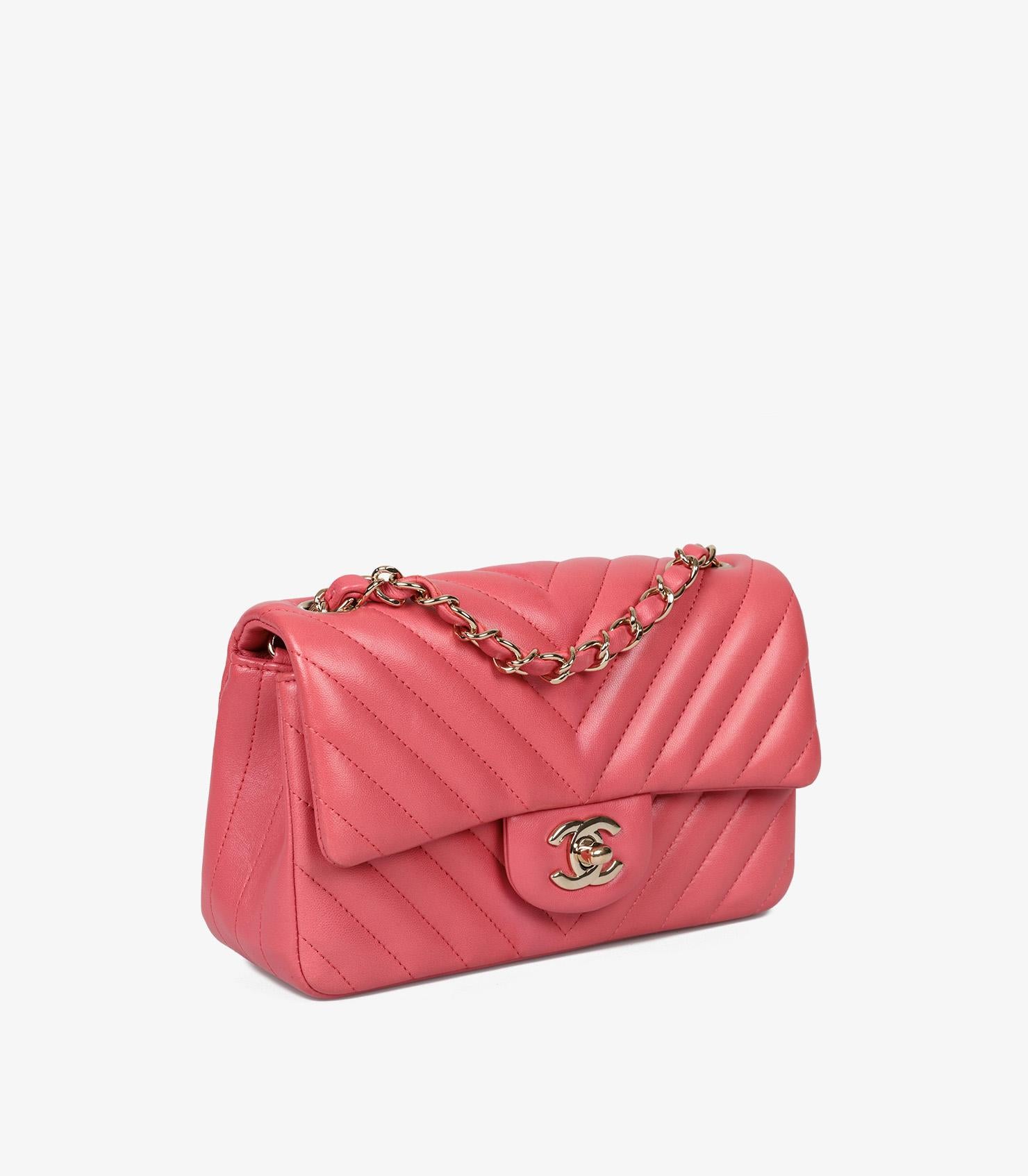 Chanel Dark Pink Chevron Quilted Lambskin Leather Rectangular Mini Flap Bag In Excellent Condition In Bishop's Stortford, Hertfordshire