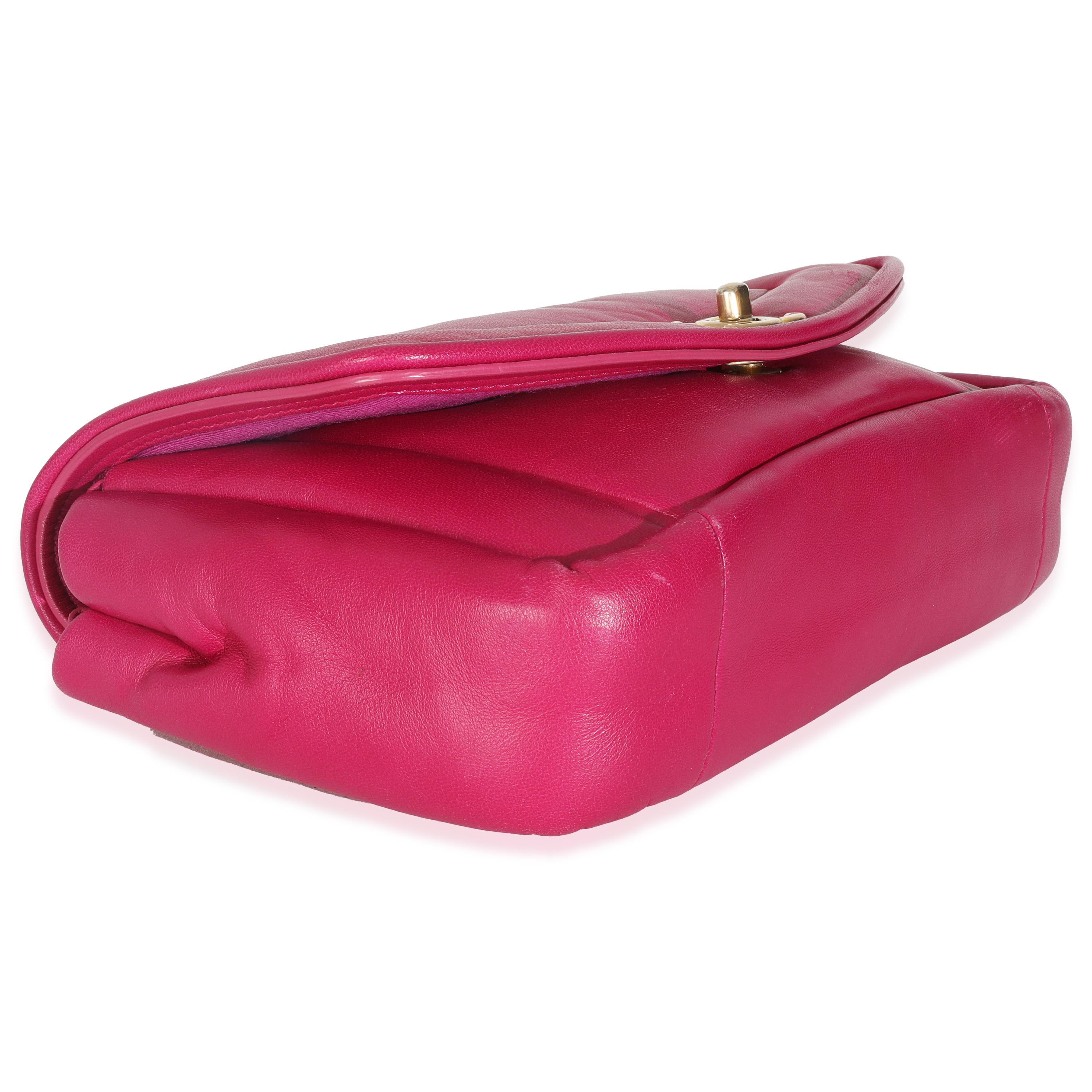 Chanel - Sac à rabat Simply moyen en cuir d'agneau rose foncé en vente 2