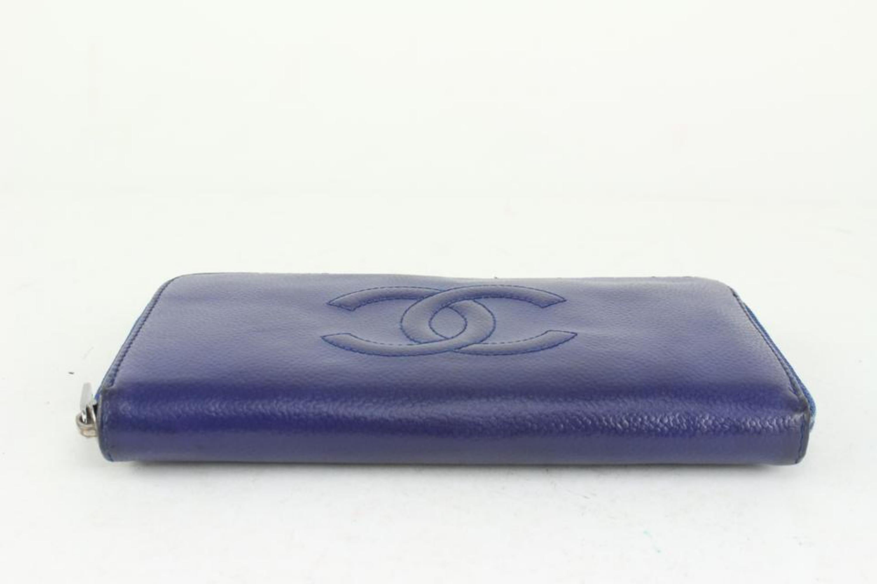 Chanel Dark Royal Blue Caviar Leather CC Logo L-Gusset Zip Wallet Long 1028c8 In Good Condition For Sale In Dix hills, NY