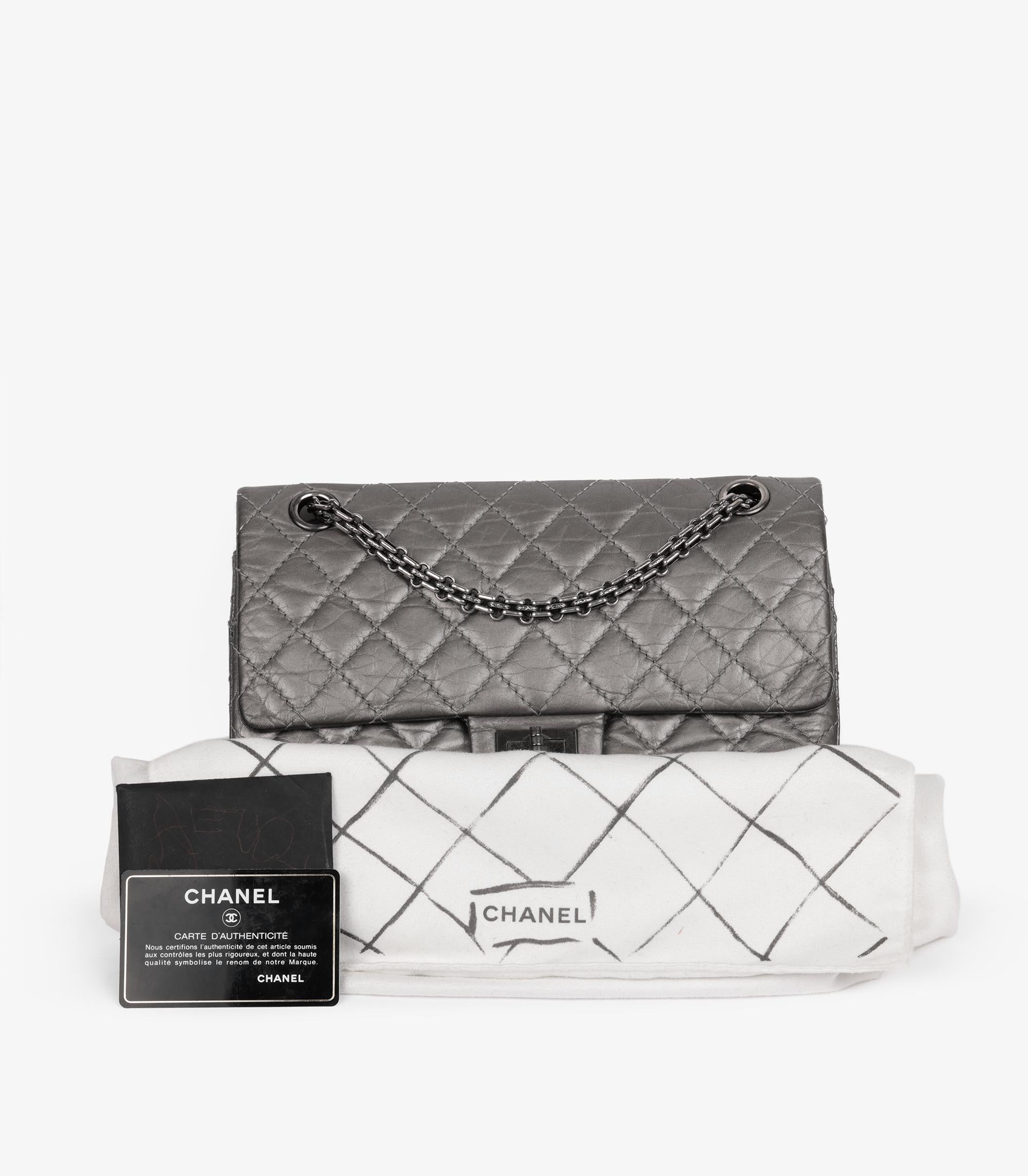 Chanel  Dark Silver Metallic Quilted Leather Reissue 225 2.55 Double Flap Bag For Sale 6