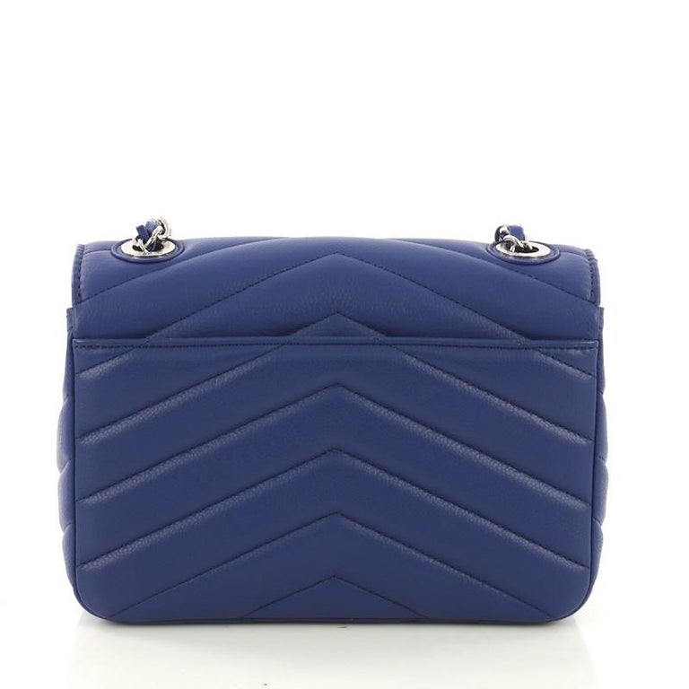 Chanel Chevron Classic Flap Medium Lambskin Bag New – Boutique Patina