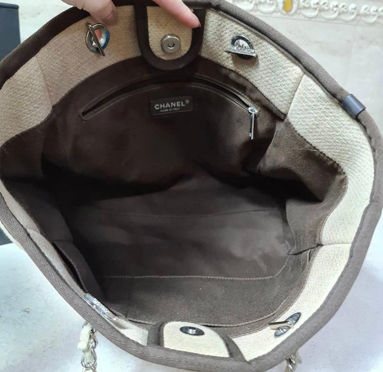 CC Deauville Tweed Bag 33x26x15.5cm White Leather Gold Hardware 29