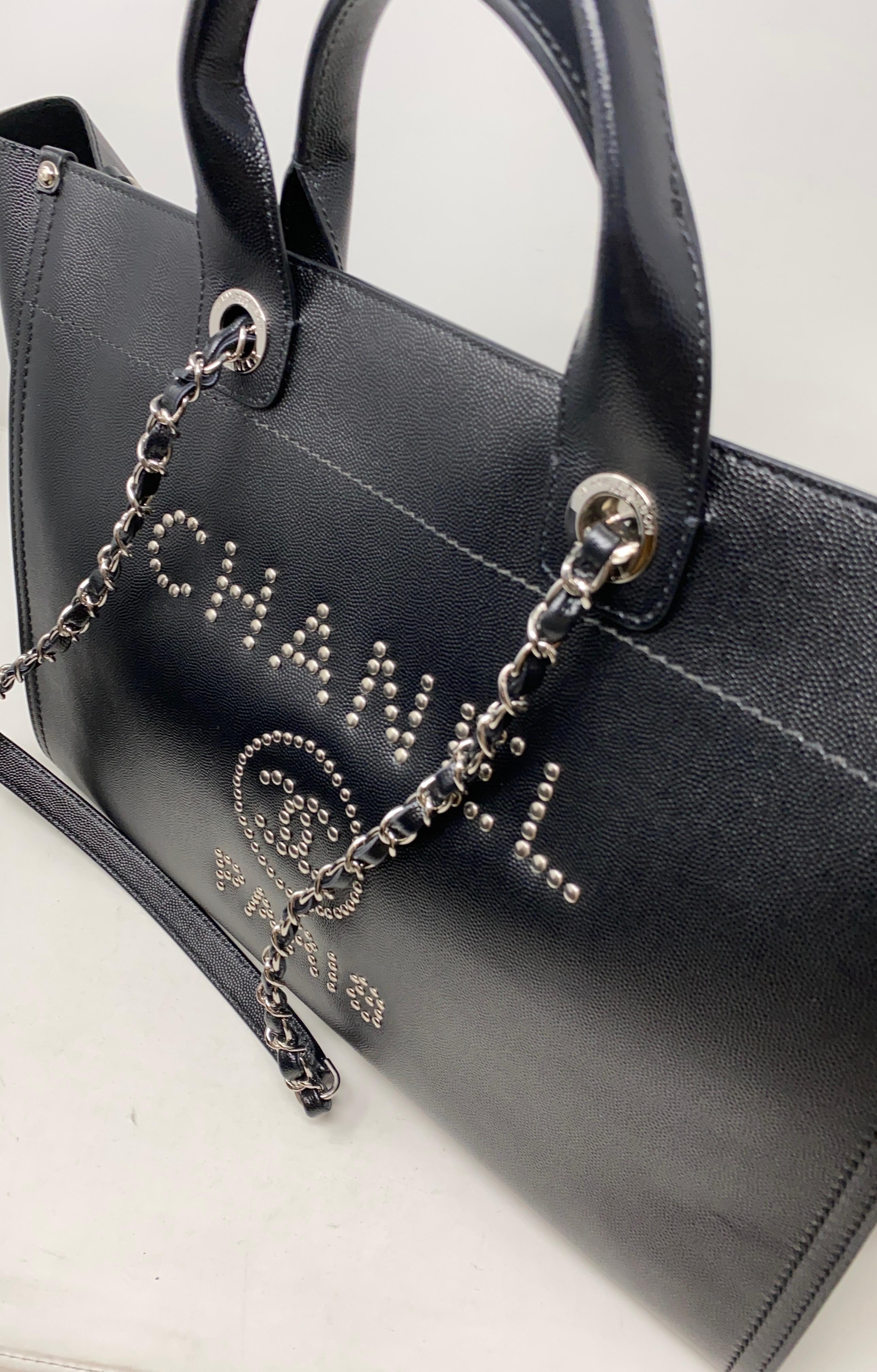 Borsa Tote Chanel Deauville in pelle nera 13