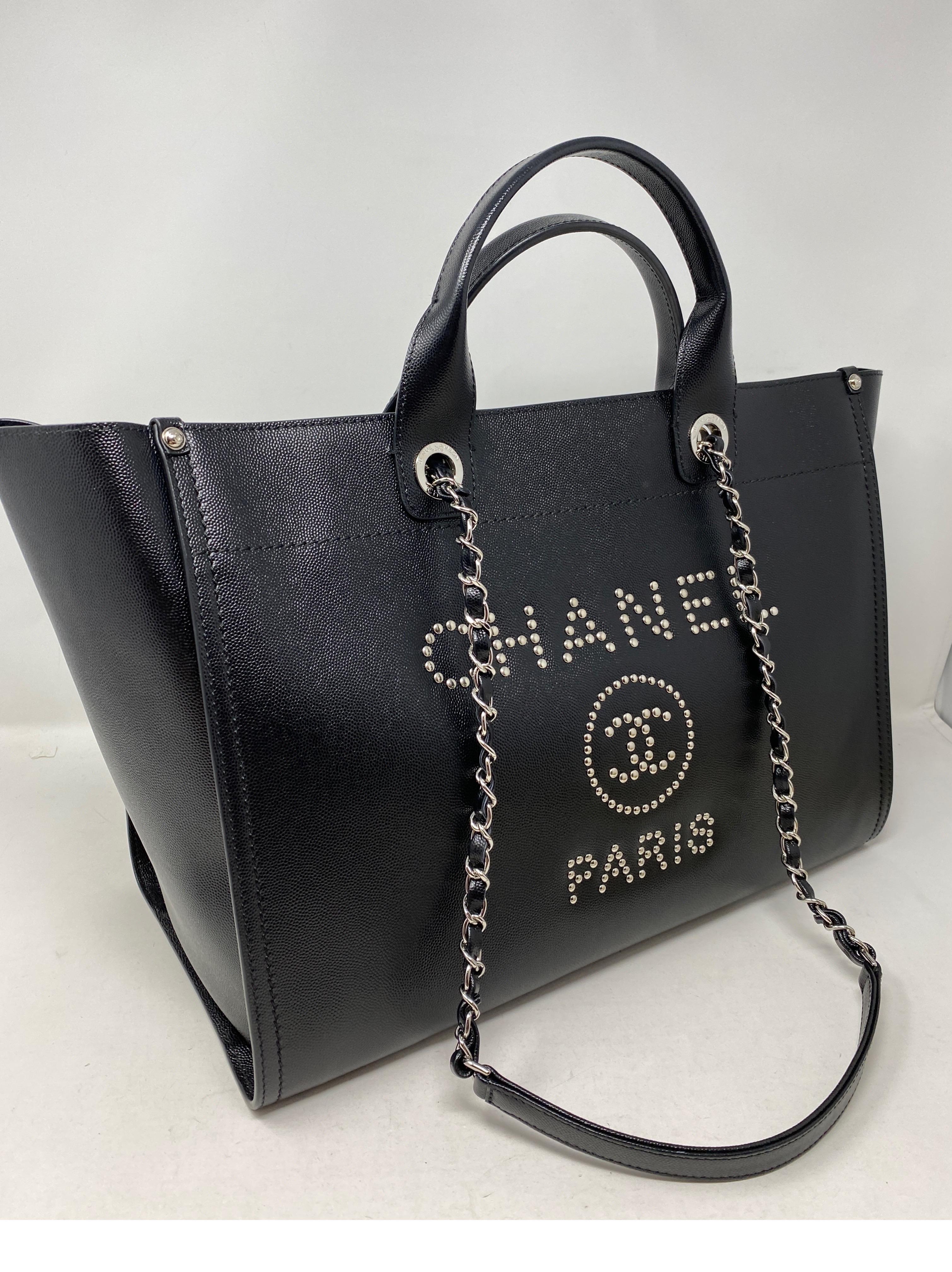 da uomo o donna Borsa Tote Chanel Deauville in pelle nera