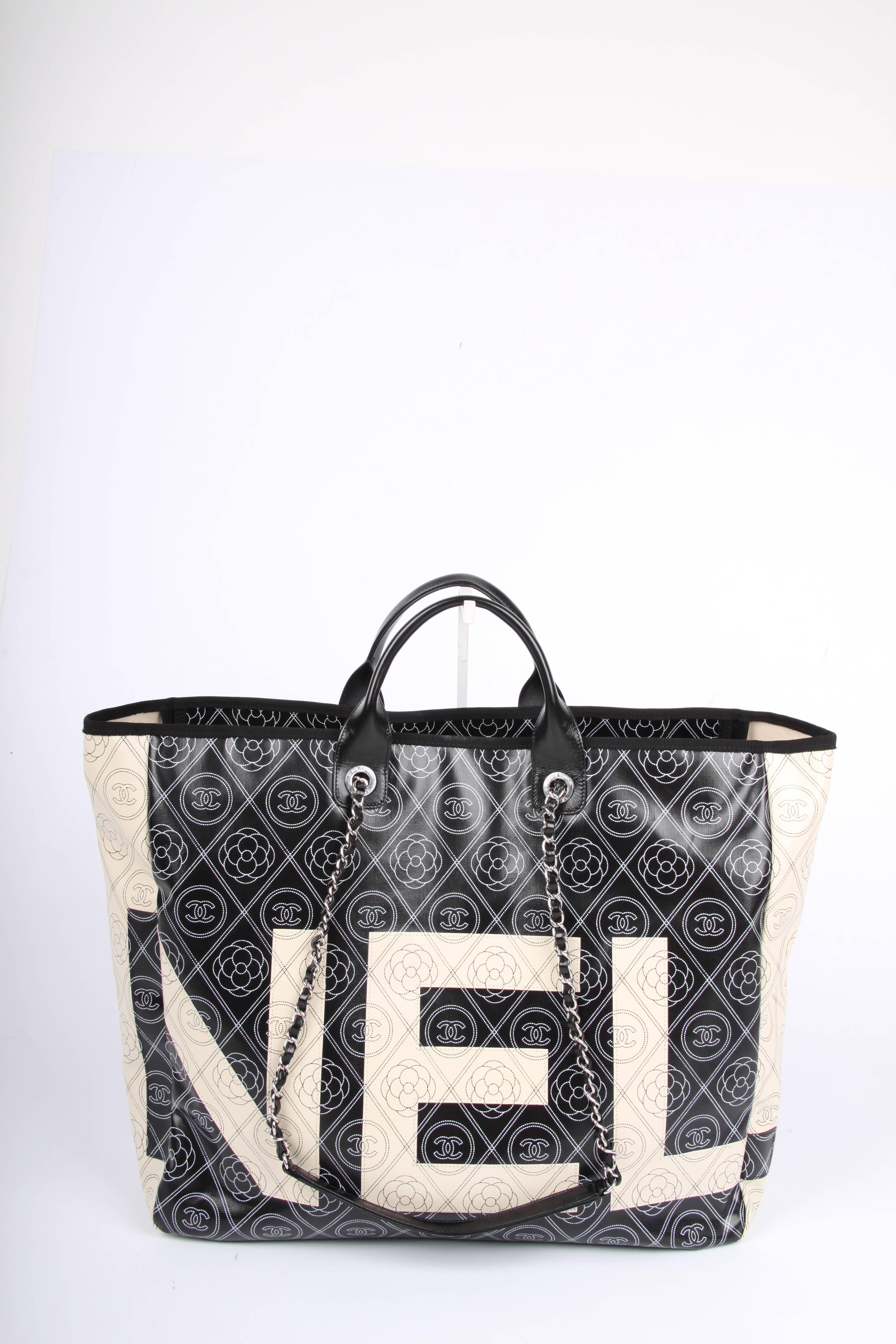 chanel black and white tote