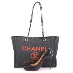 Chanel Deauville Kette Tragetasche aus Denim