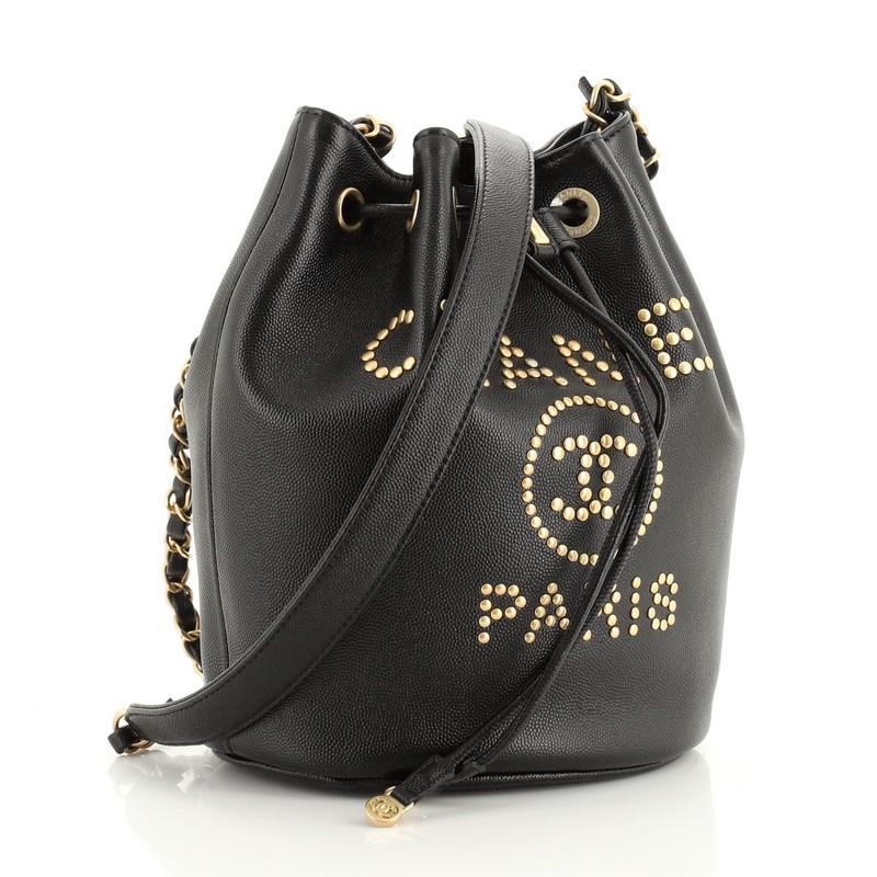 Chanel deauville bucket bag top