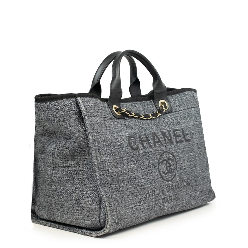 CHANEL, Deauville aus grauem Tweed (Grau)