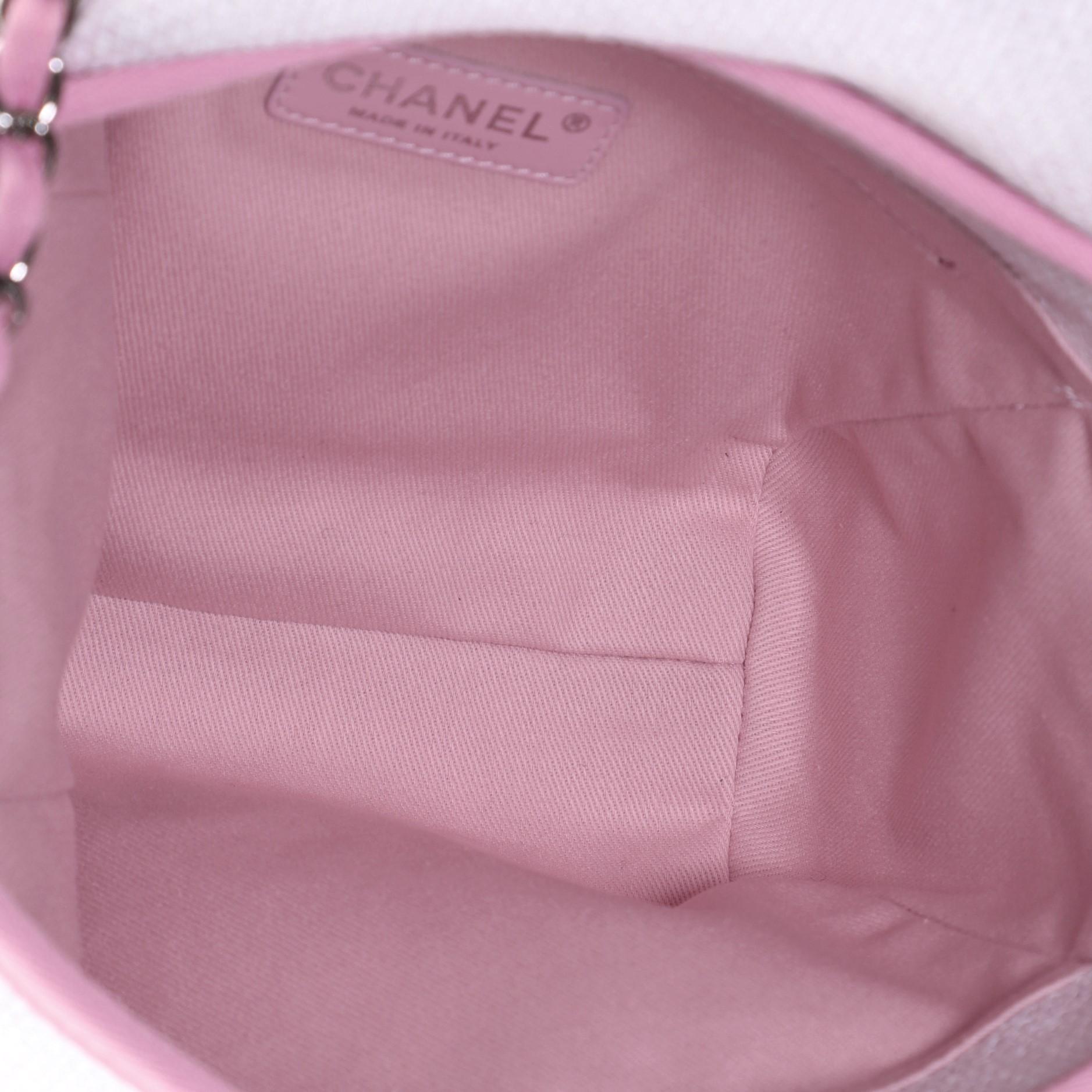 Chanel Deauville Messenger Bag Raffia Small 1