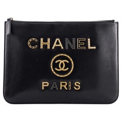 Chanel Deauville Pouch verschönert glänzendes Kalbsleder Medium