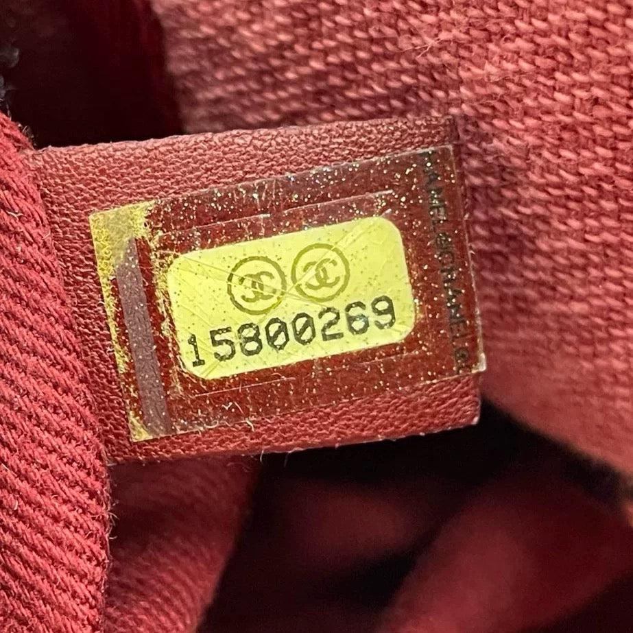 Chanel Deauville Tote 2011 Medium Red Denim Top Handle For Sale 6