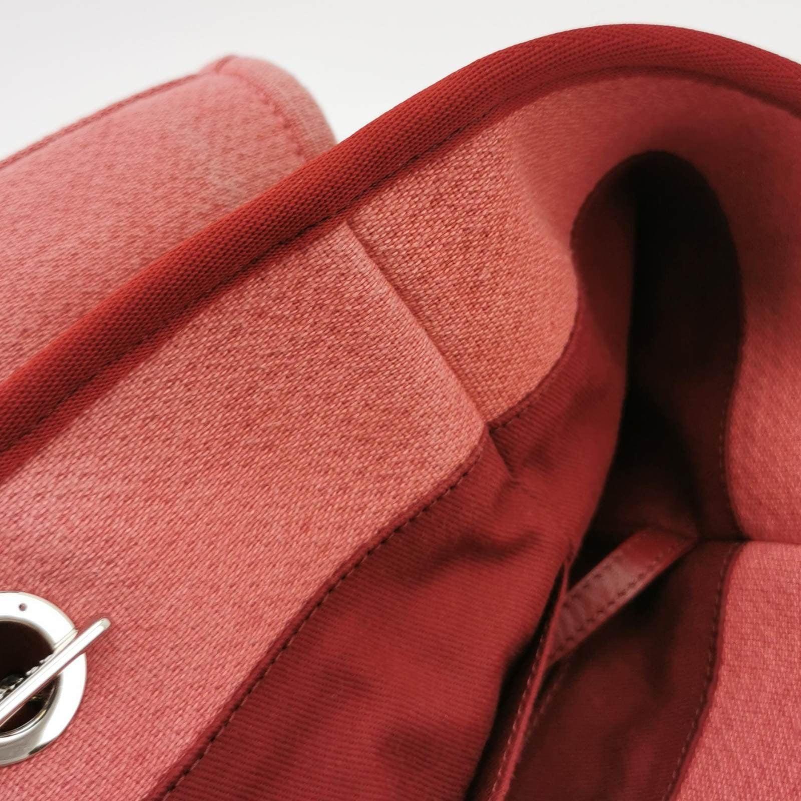 Chanel Deauville Tote 2011 Medium Red Denim Top Handle For Sale 10
