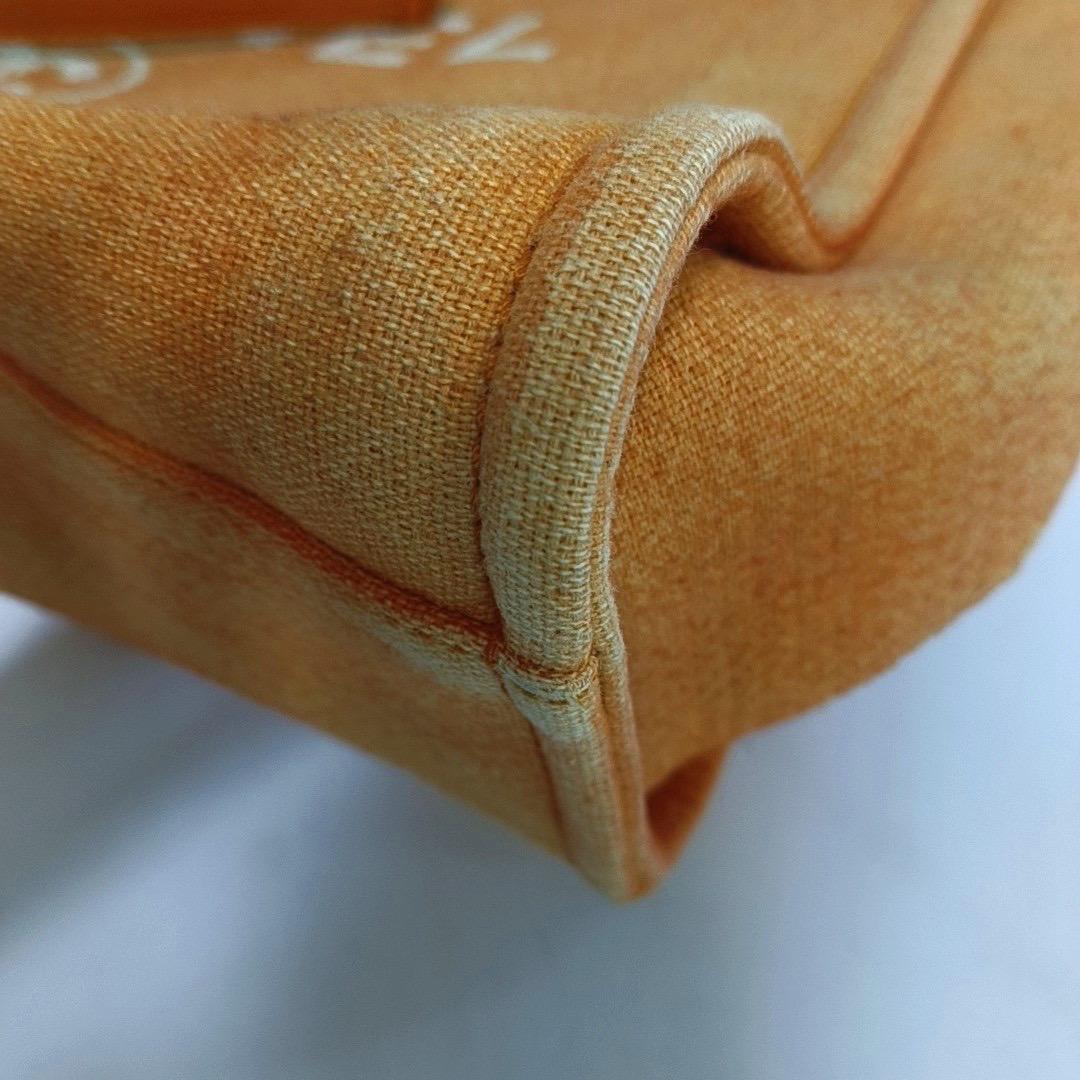 Chanel Deauville Fourre-tout orange clair bordé de cuir Denim petit 32 cm en vente 8