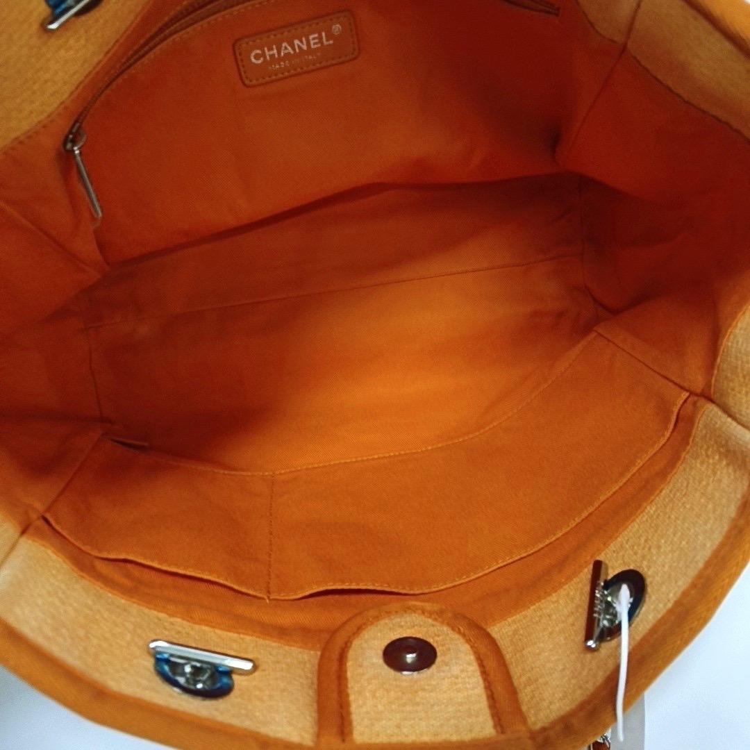 Chanel Deauville Fourre-tout orange clair bordé de cuir Denim petit 32 cm en vente 1