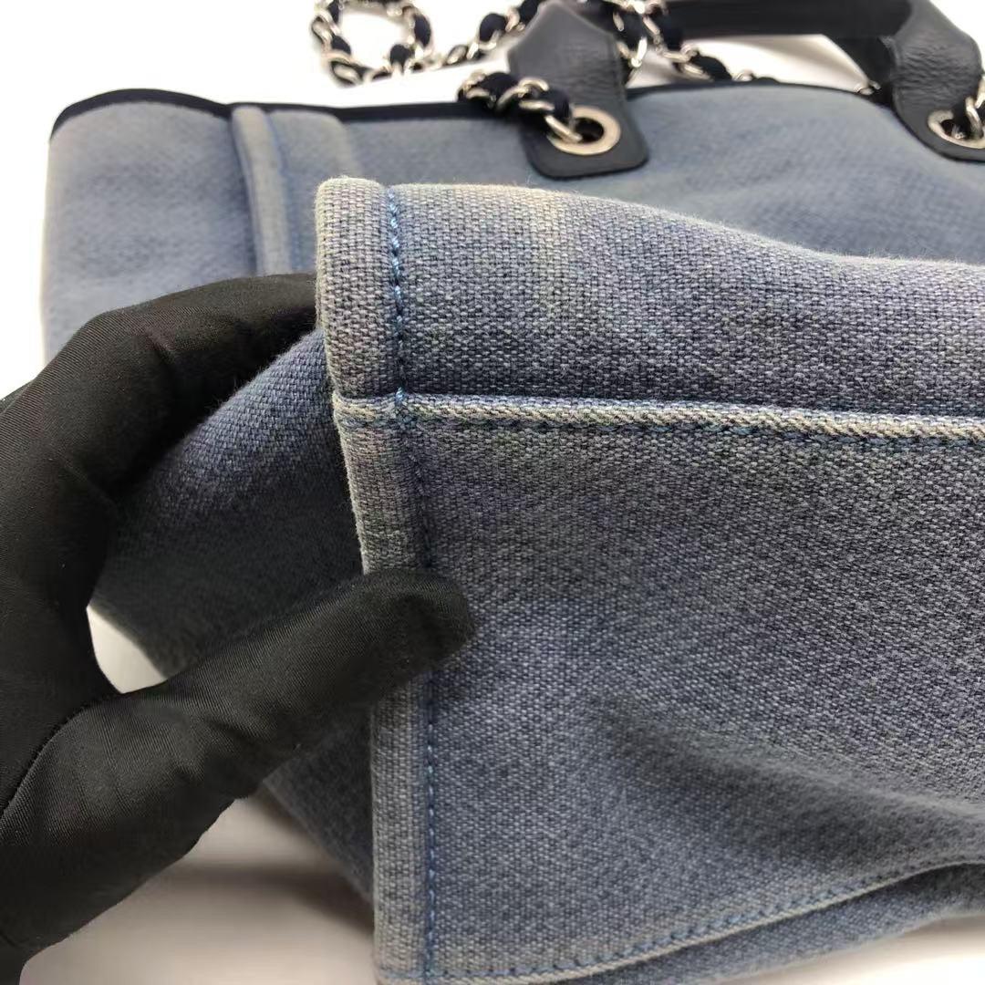 Chanel Deauville Tote Medium Navy Denim Top Handle 2012 15