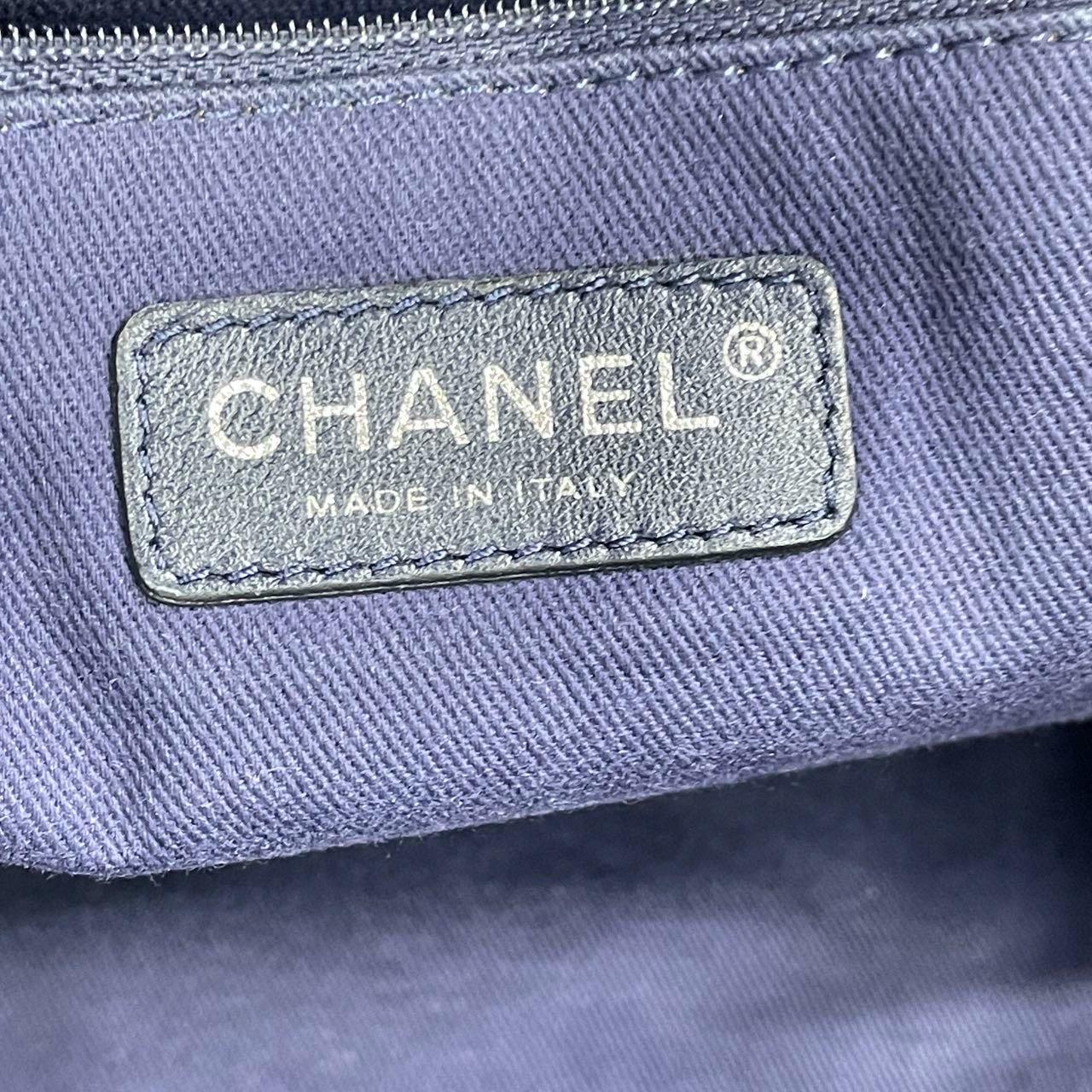 Chanel Deauville Tote Medium Navy Denim Top Handle 2012 4