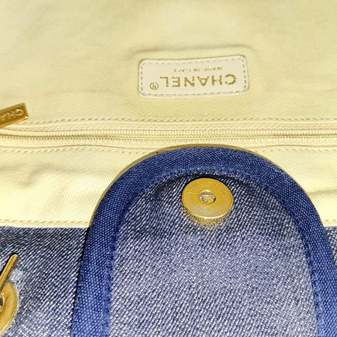 Chanel Deauville Tote Medium Navy Denim Top Handle Leather Chain Straps For Sale 9
