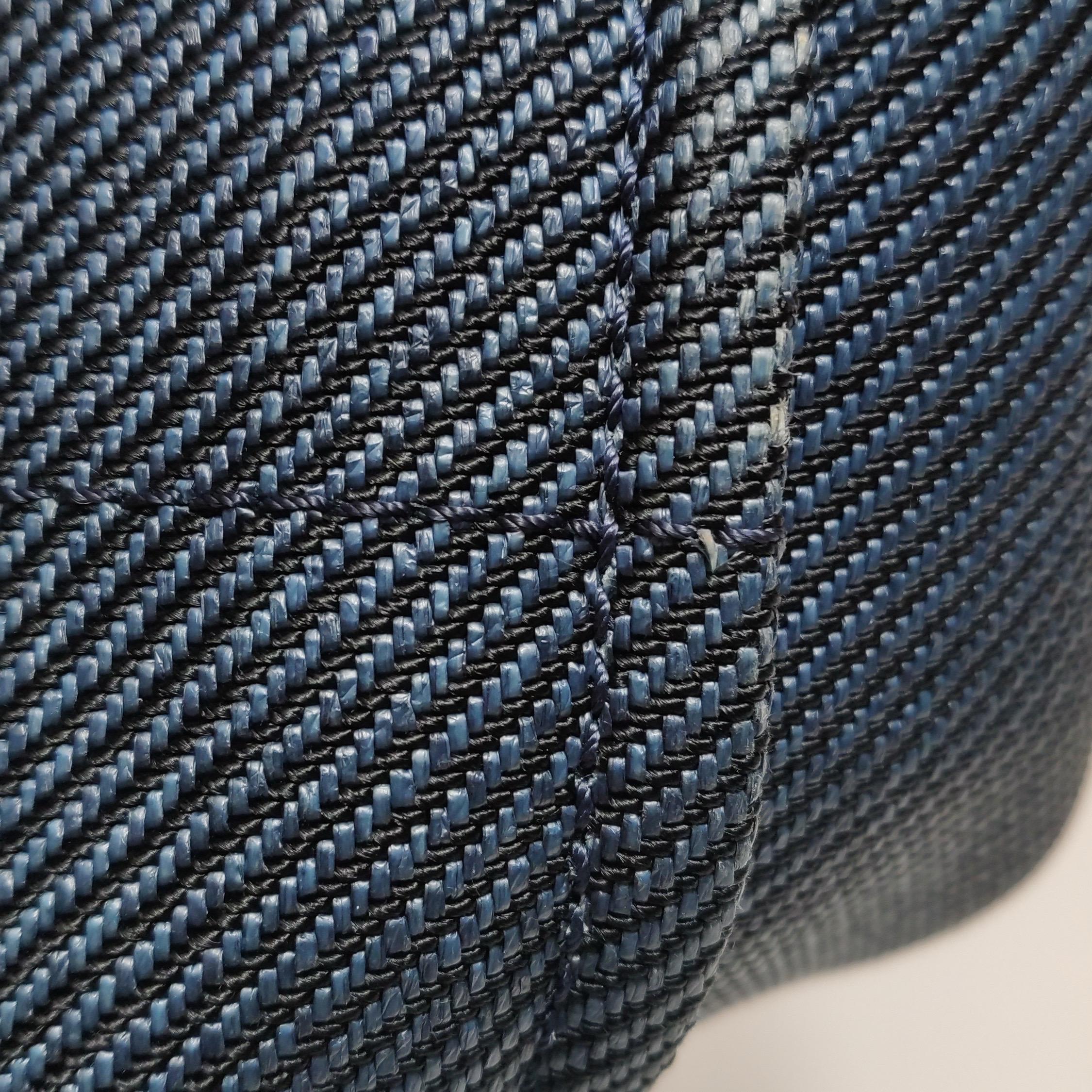 Chanel Deauville Tote Tela Vaquera Azul Marino Correa Cadena Piel Pequeño 34cm en venta 6