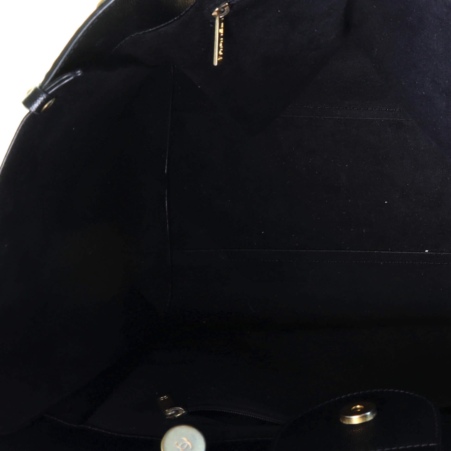 chanel black leather deauville tote