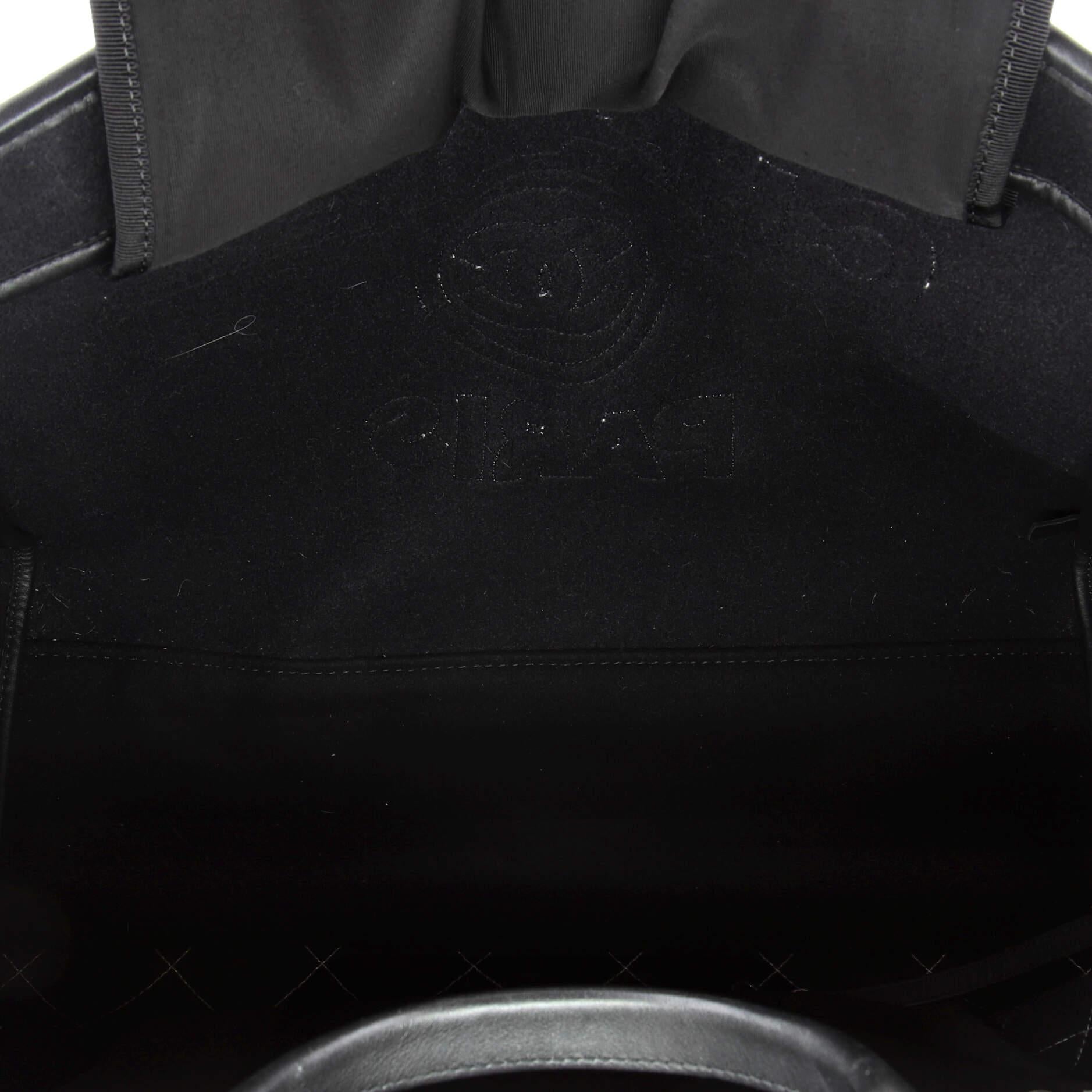 Chanel Deauville Tote Wool Felt Large 1