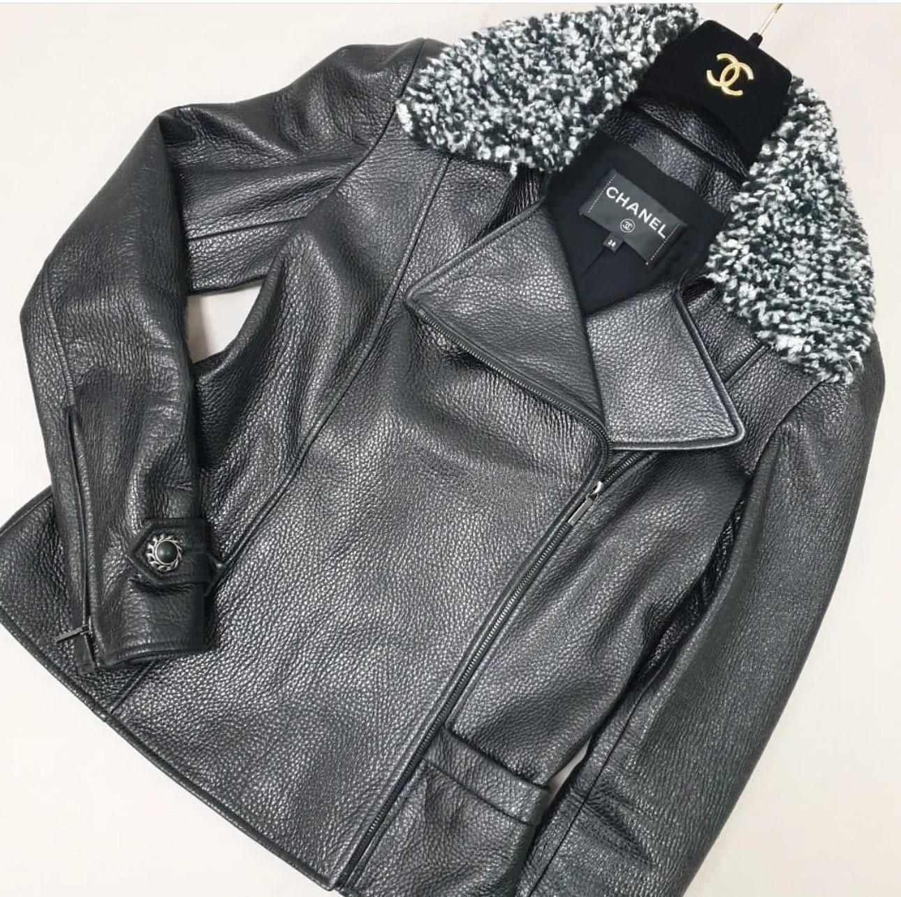 Chanel Deer Leather Tweed Collar Jacket In Excellent Condition For Sale In Krakow, PL