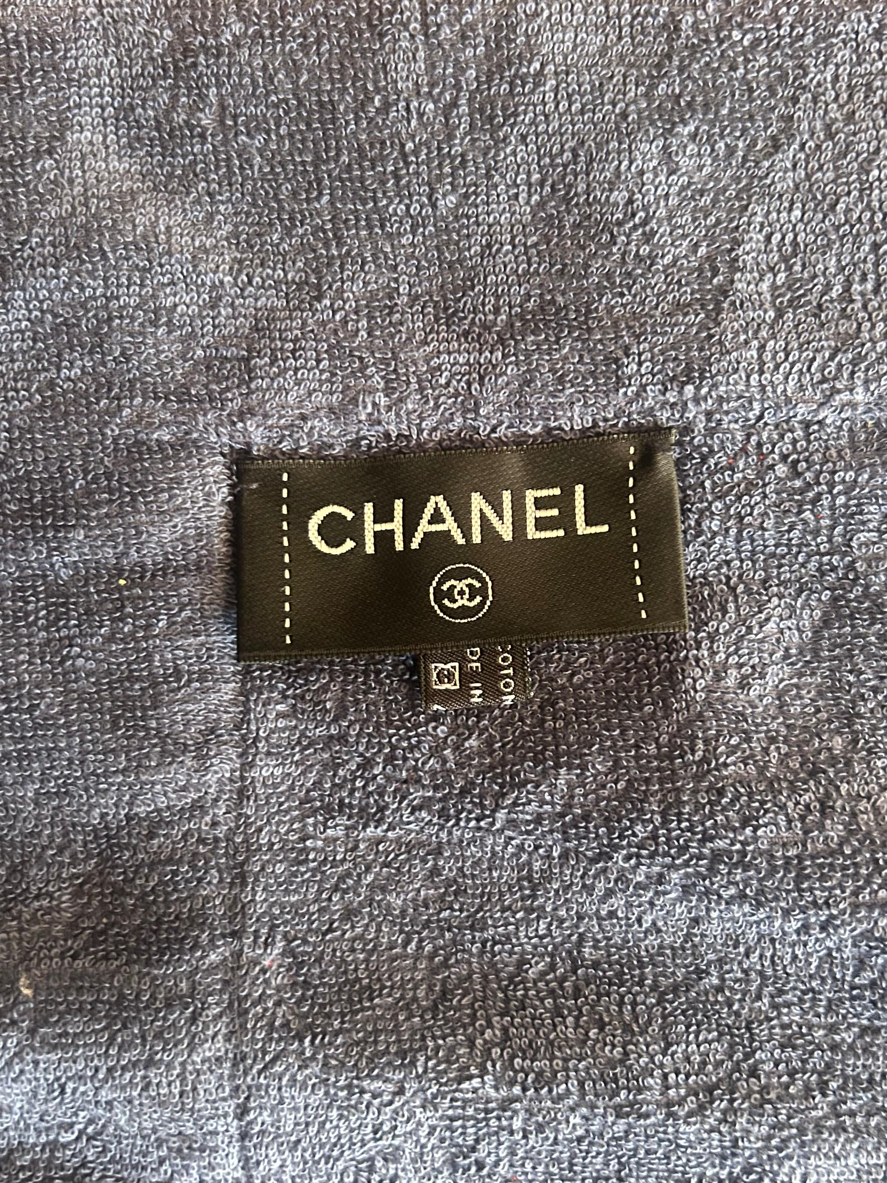 Chanel Denim Blue Towel en vente 2