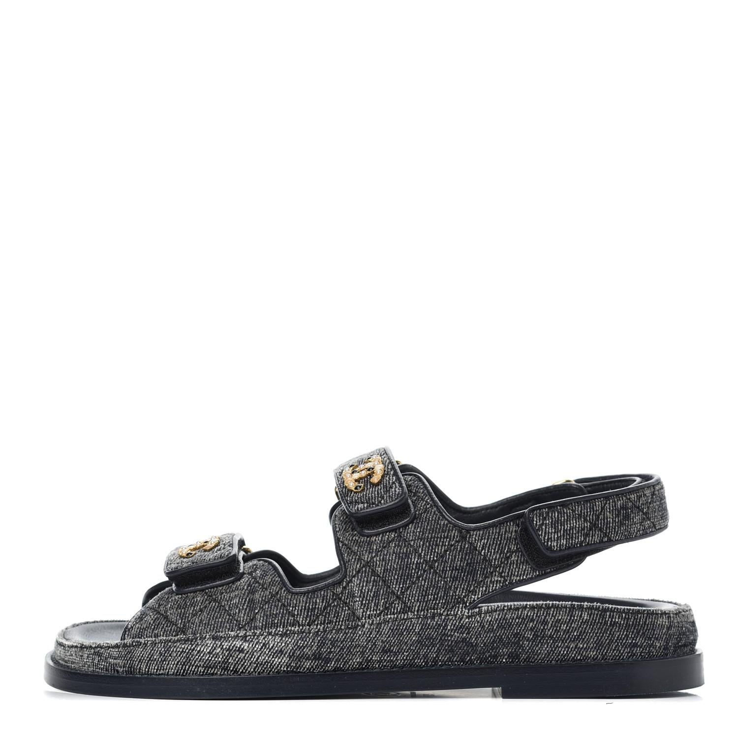 Chanel Denim Grey Velvet Pearl CC Dad Sandals Size 40 New in Box For Sale 1