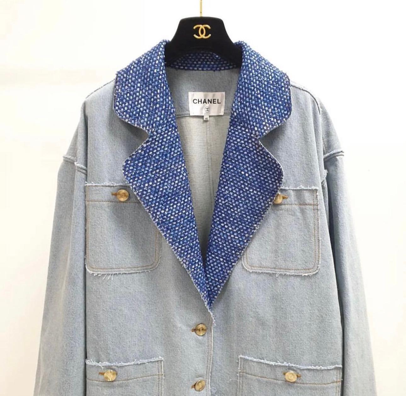 2020 Spring Summer Collection.

sz.40

Excellent condition.