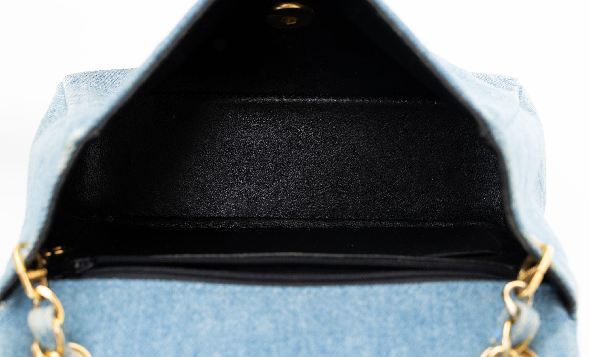 Chanel Denim Mini Steppdecke Umschlagtasche im Angebot 4