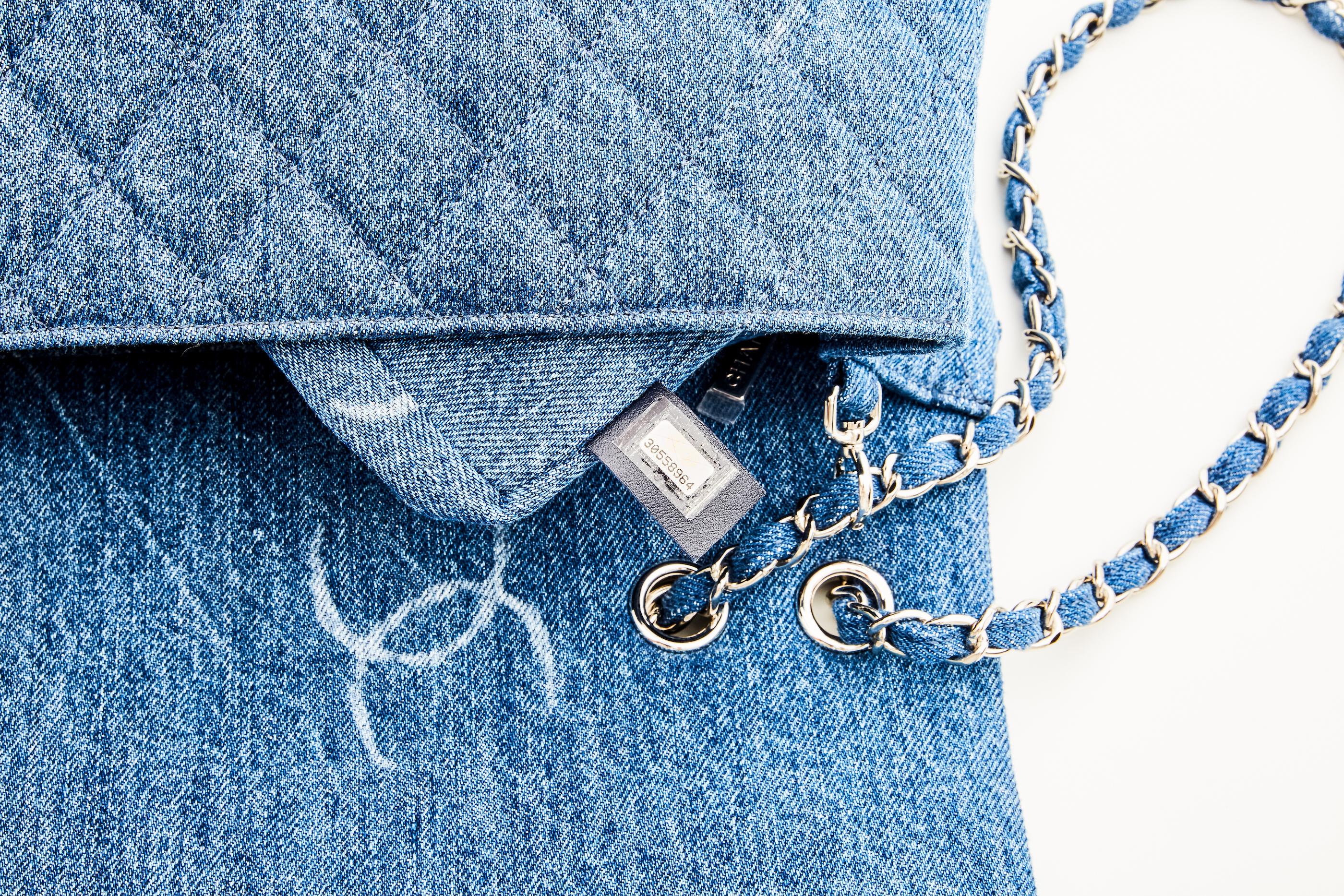 Chanel Denim gesteppt CC Druck Jumbo einzelne Klappe Tasche blau 2020 4