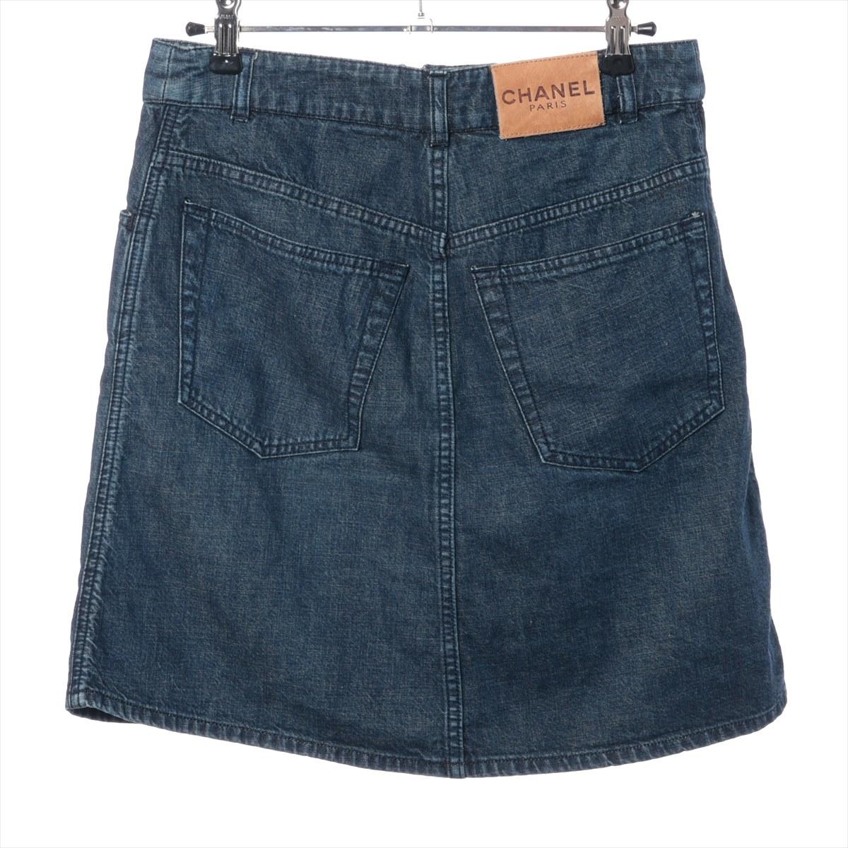 Chanel Denim Skirt Navy Blue In Good Condition In Humacao, PR